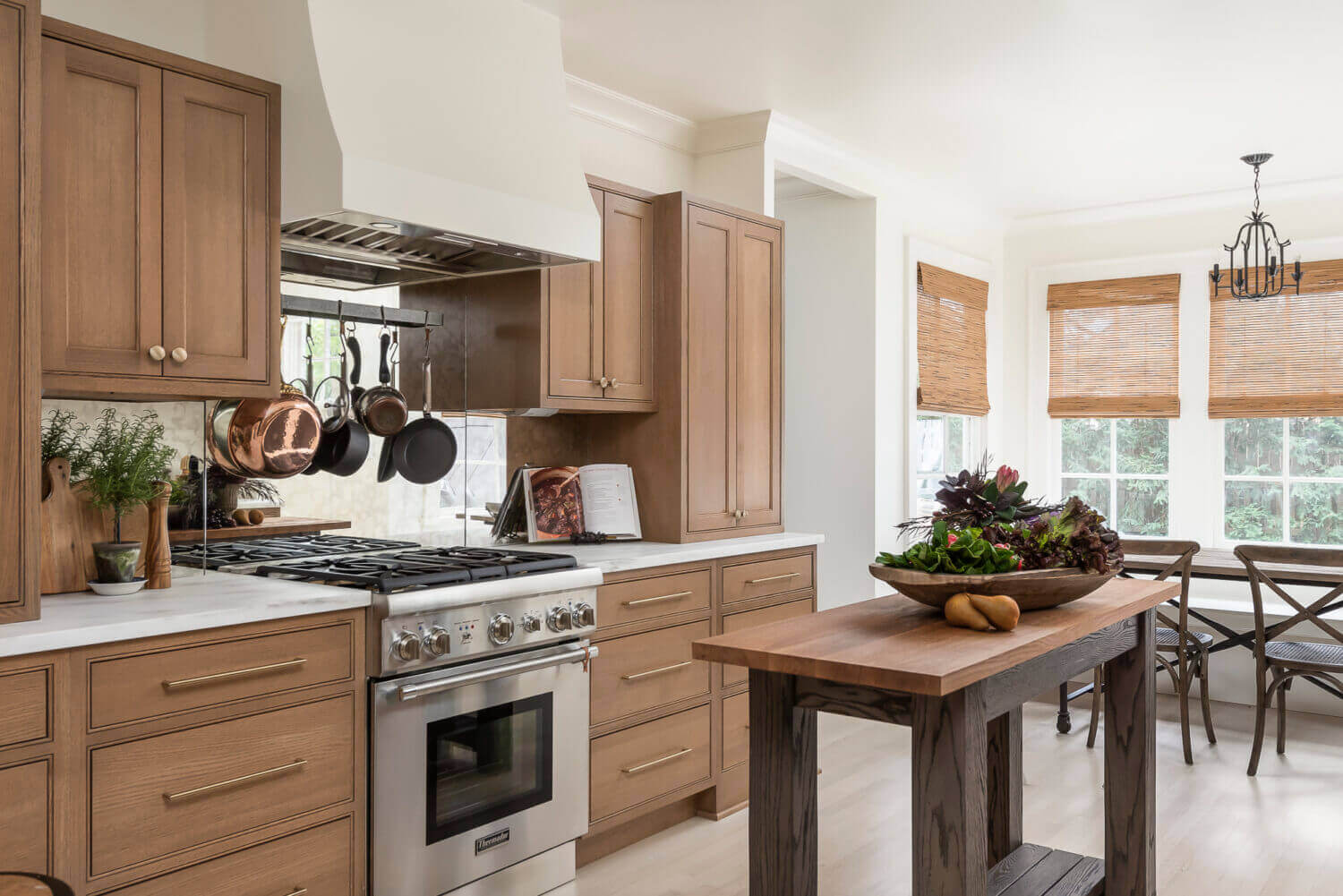 Kitchen with Dura Supreme cabinets